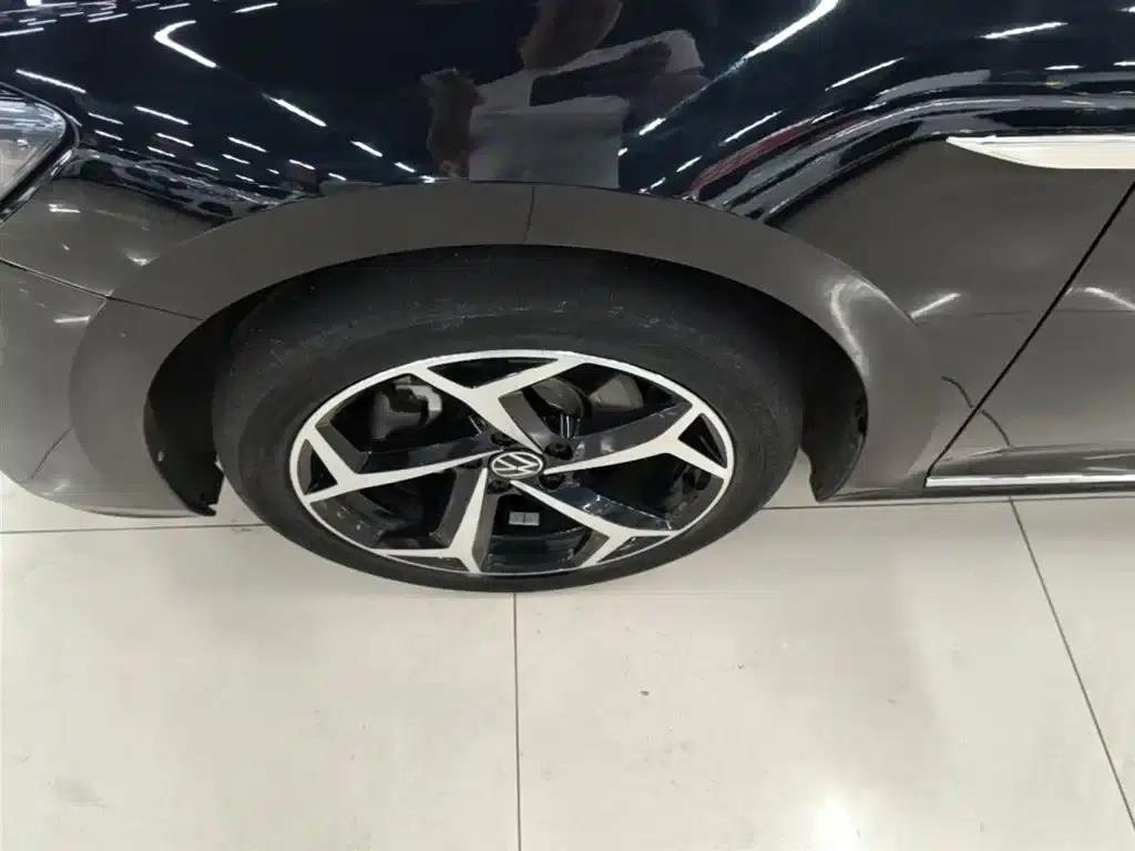 2023 Passat Facelift 330TSI Starry Sky Elite Edition — миниатюра 23