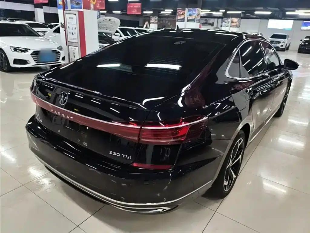 2023 Passat Facelift 330TSI Starry Sky Elite Edition — миниатюра 7