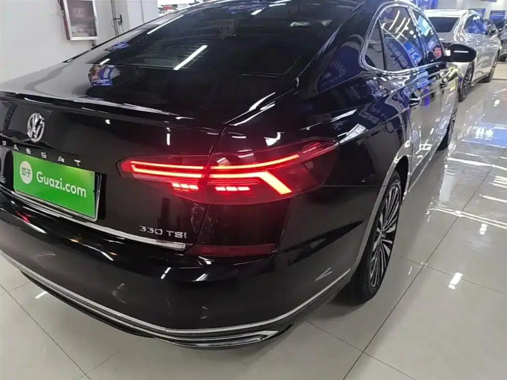 2019 Volkswagen Passat 330TSI Luxury Edition (China VI Emission Standard) — миниатюра 8