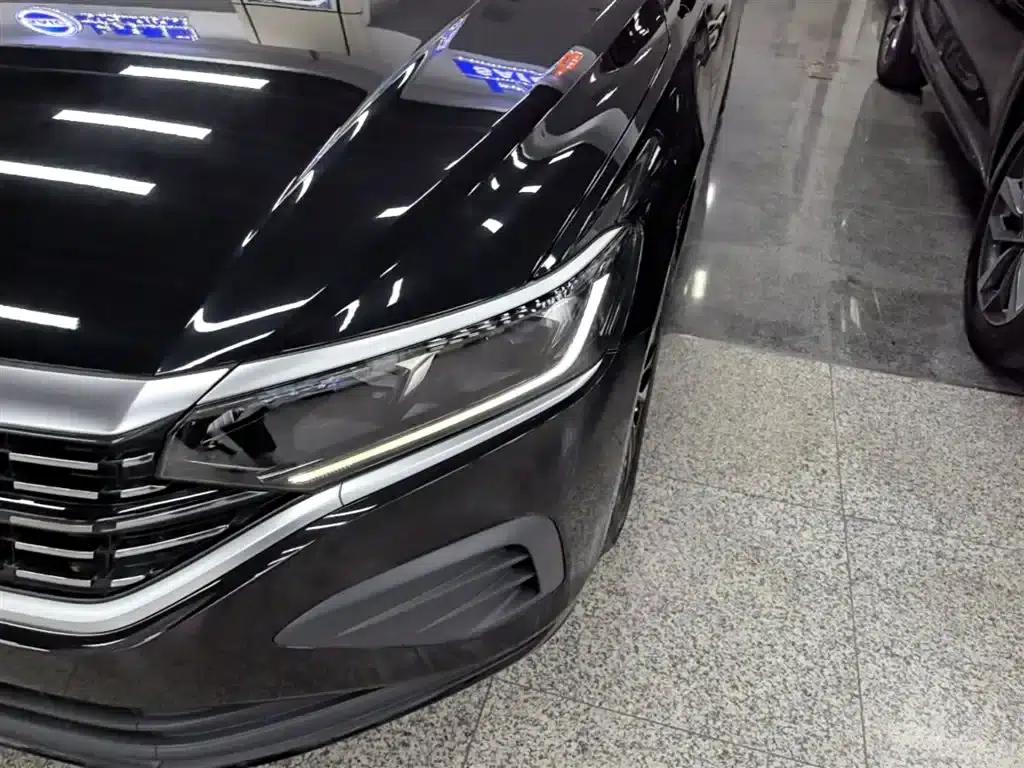 2025 Passat Outstanding Edition 280TSI Business Version — миниатюра 24