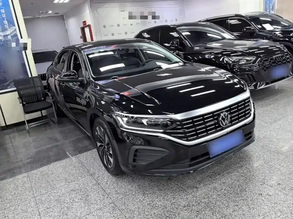 2025 Passat Outstanding Edition 280TSI Business Version — миниатюра 4