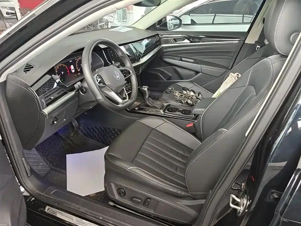 2023 Passat 330TSI Elite Edition — миниатюра 15