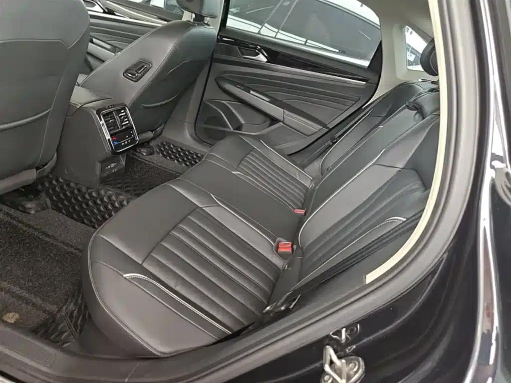 2023 Passat 330TSI Elite Edition — миниатюра 17