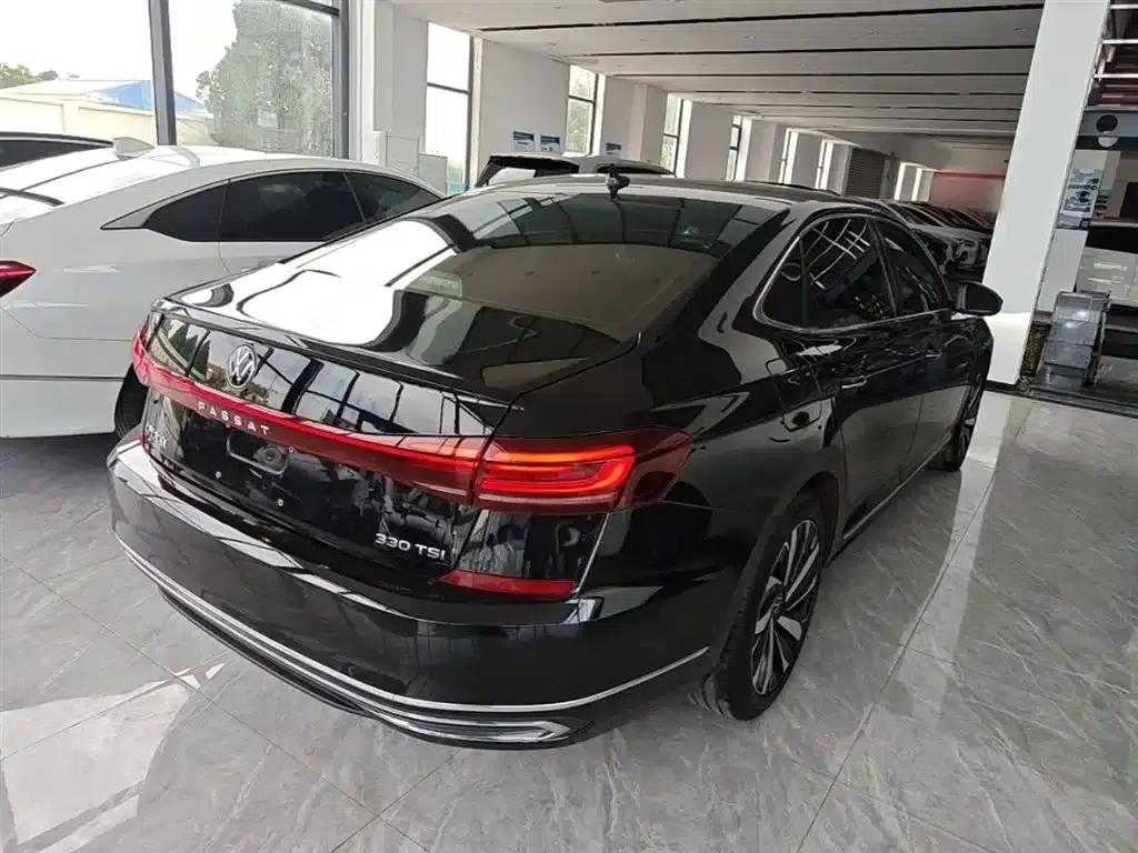 2023 Passat 330TSI Elite Edition — миниатюра 7