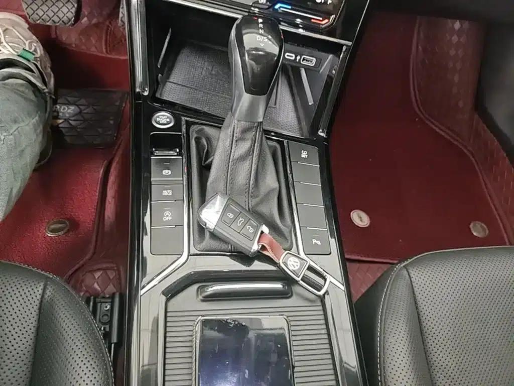 2021 Passat 330TSI Luxury Edition — миниатюра 14