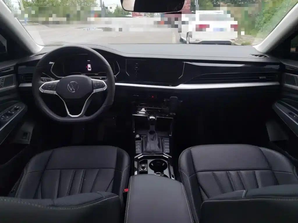 2025 Volkswagen Passat Outstanding Edition 330TSI Starry Sky Elite Edition — миниатюра 13