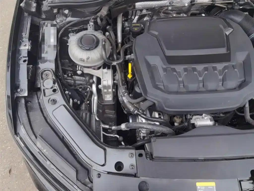 2025 Volkswagen Passat Outstanding Edition 330TSI Starry Sky Elite Edition — миниатюра 21