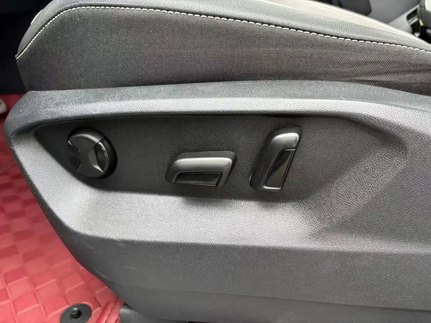 Tayron 2019 380TSI 4WD R-Line (China VI Emission Standard) — миниатюра 27