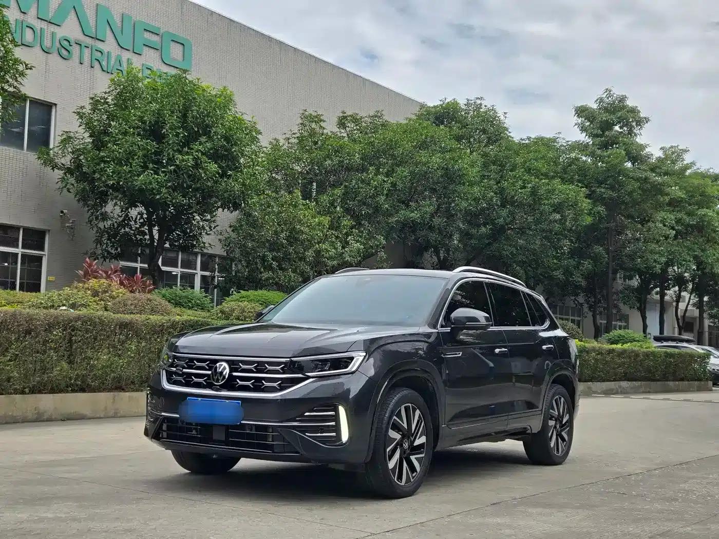Tayron 2024 330TSI 2WD R-Line High-Performance Edition — миниатюра 1