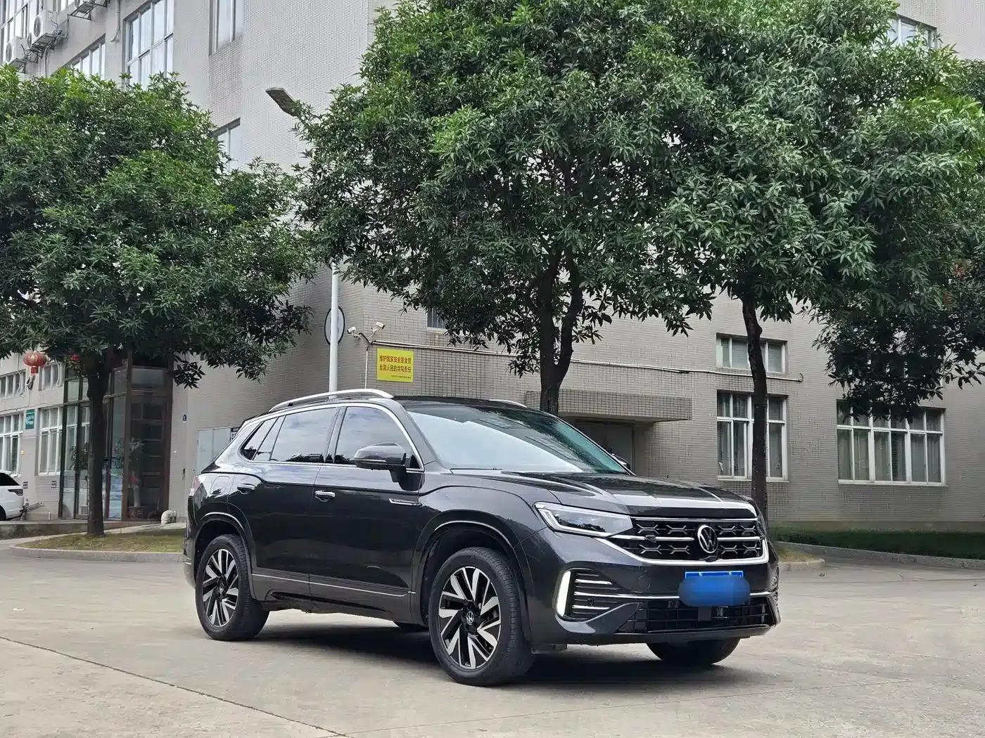 Tayron 2024 330TSI 2WD R-Line High-Performance Edition — миниатюра 3