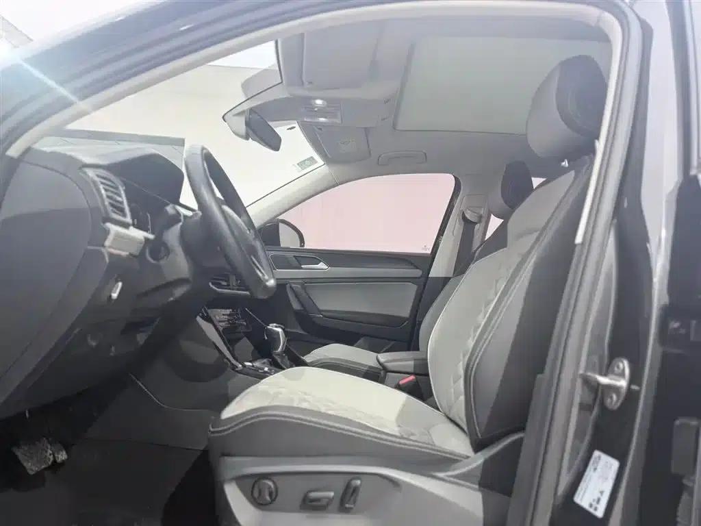 Tayron 2023 280TSI 2WD Luxury Plus Advanced Edition — миниатюра 11