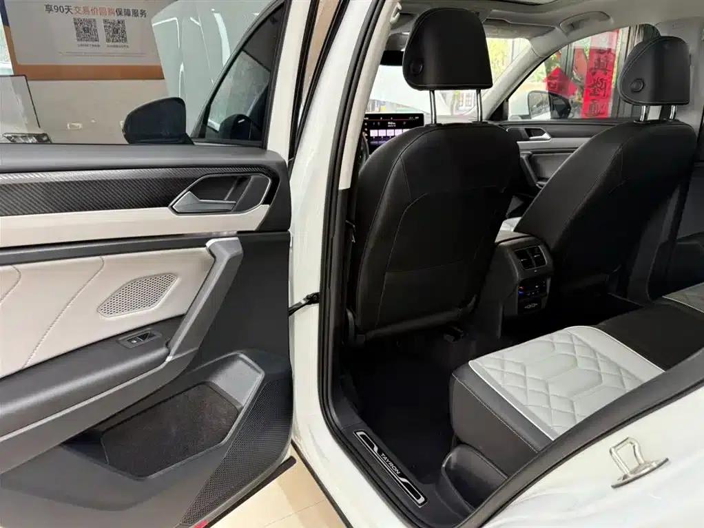 Tayron 2023 280TSI 2WD Luxury Plus Advanced Edition — миниатюра 15