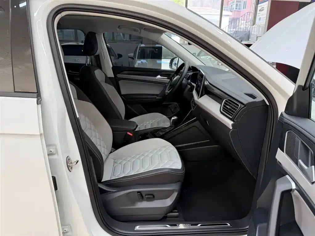 Tayron 2023 280TSI 2WD Luxury Plus Advanced Edition — миниатюра 18