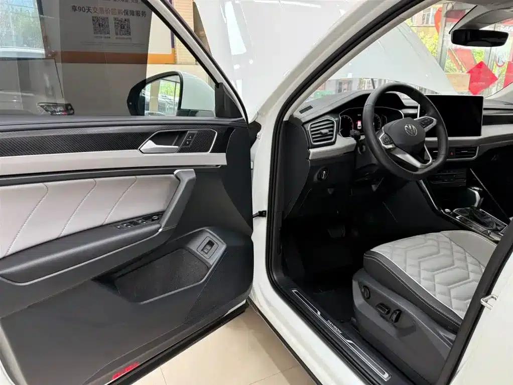 Tayron 2023 280TSI 2WD Luxury Plus Advanced Edition — миниатюра 20