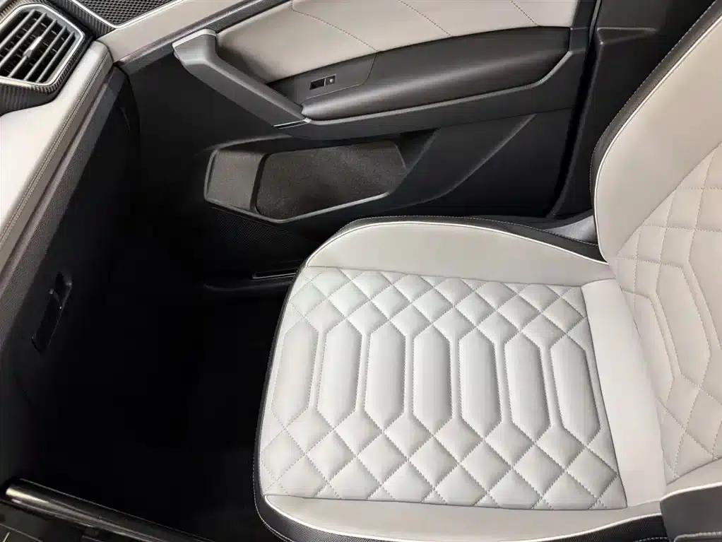 Tayron 2023 280TSI 2WD Luxury Plus Advanced Edition — миниатюра 21