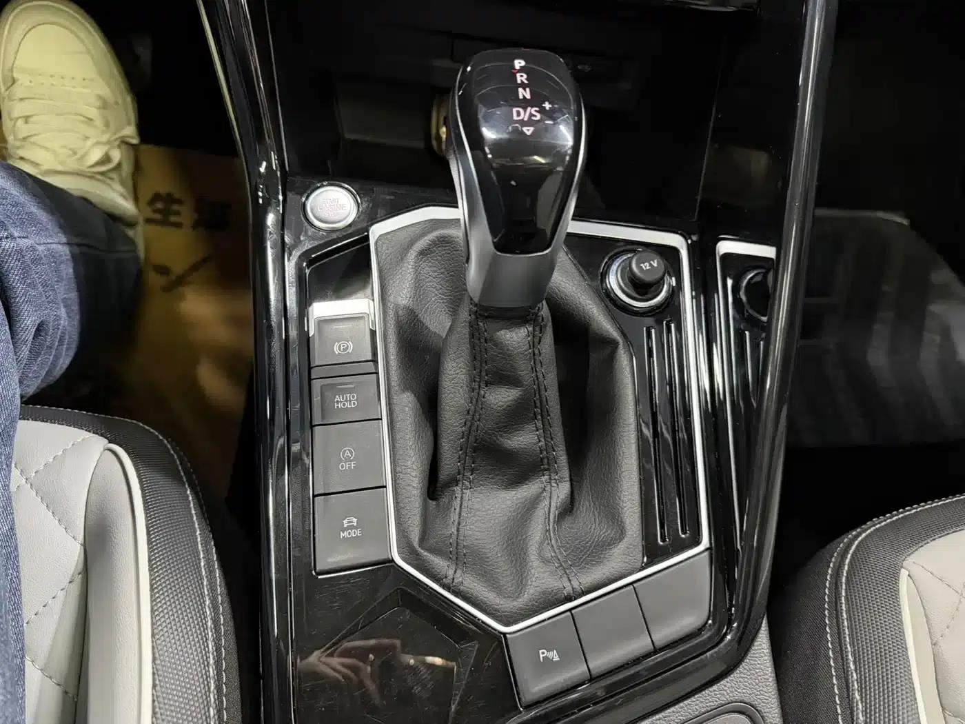 Tayron 2023 280TSI 2WD Luxury Plus Advanced Edition — миниатюра 14
