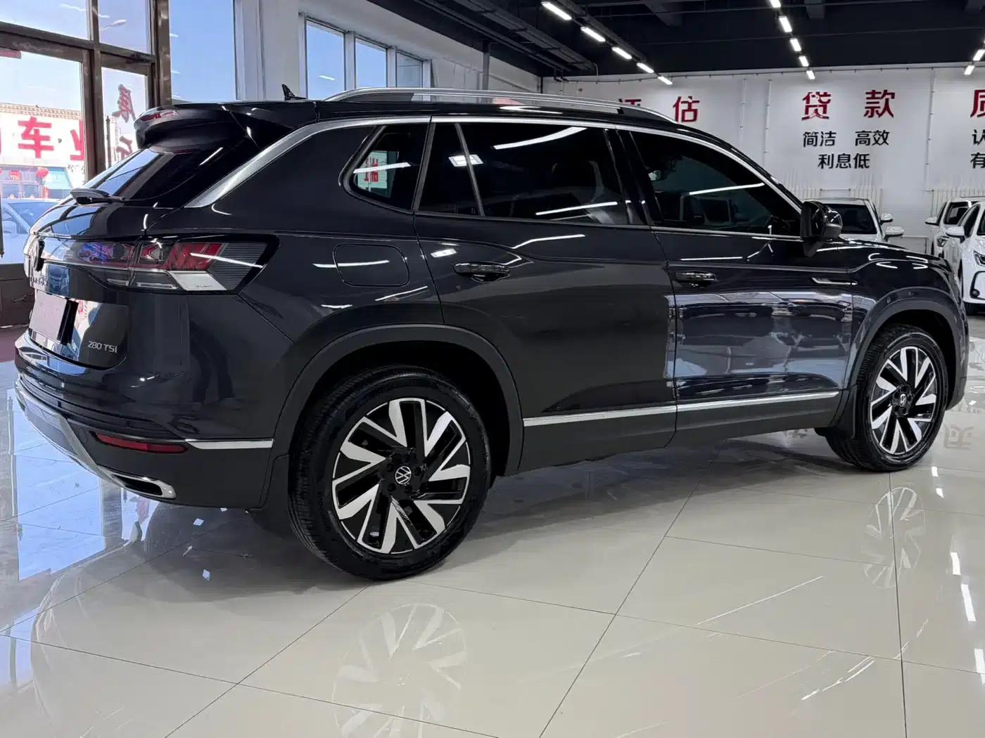 Tayron 2023 280TSI 2WD Luxury Plus Advanced Edition — миниатюра 6