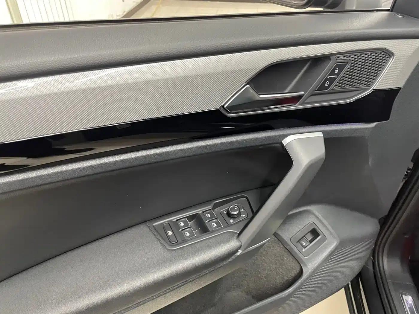 Tayron 2022 280TSI 2WD Luxury Intelligent Edition — миниатюра 16
