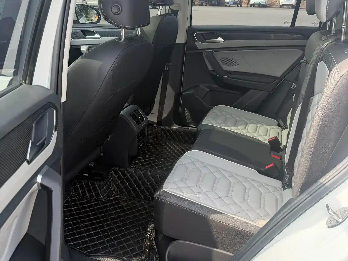 Tayron 2023 280TSI 2WD Luxury Plus Advanced Edition — миниатюра 12