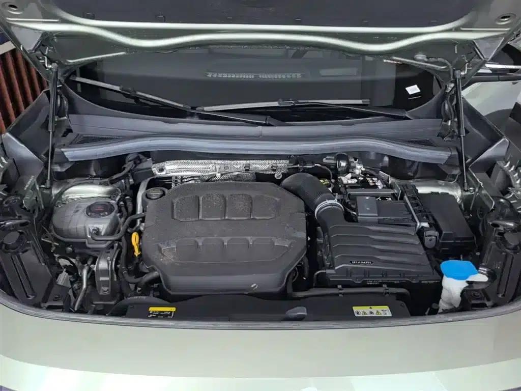 Tayron 2025 Tayron L 380TSI 4WD Luxury — миниатюра 20