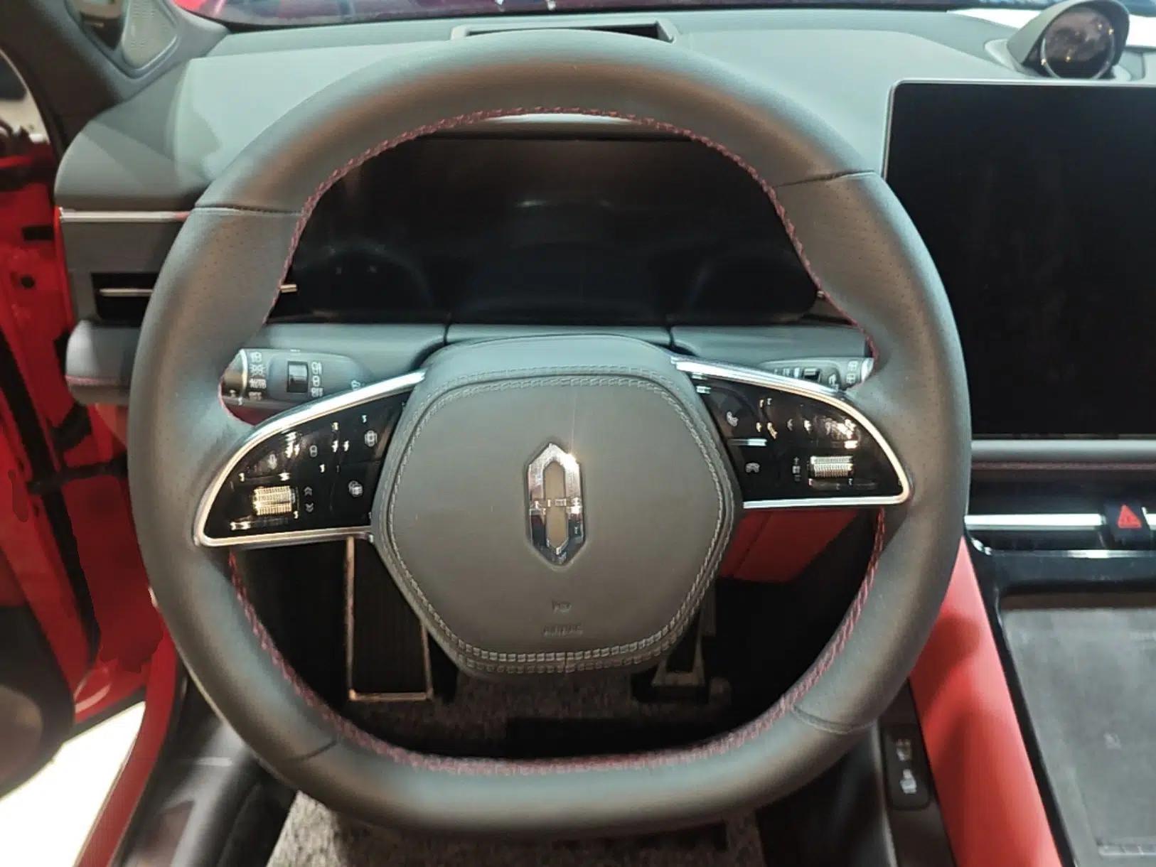 Used Hima AITO M5 2024 Extended-Range Max RS Four-Wheel Drive Advanced Intelligent Driving Version — миниатюра 13