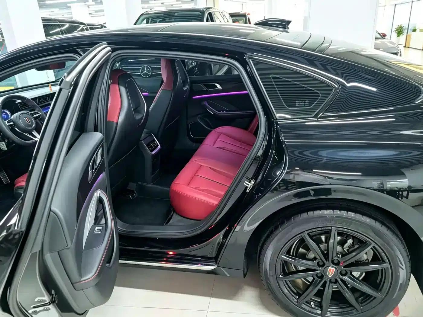 Hongqi H6 2024 2.0T Premium Edition — миниатюра 9