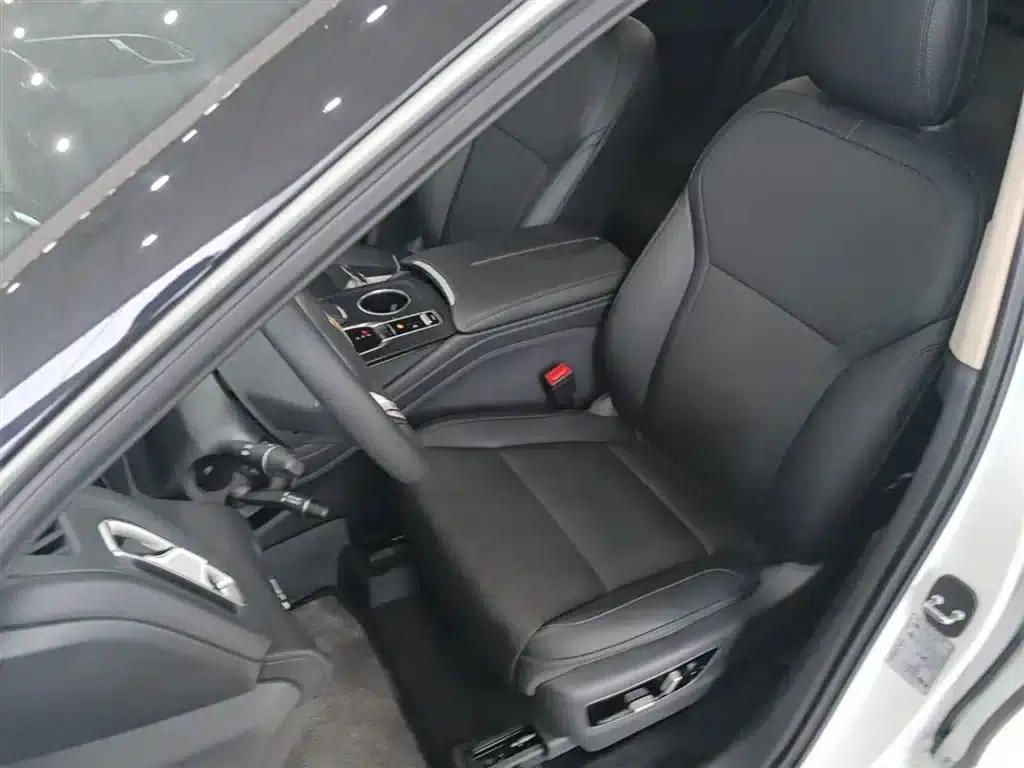 Hongqi HS3 PHEV 2025 model, 117km range, Jinwei PLUS version — миниатюра 15