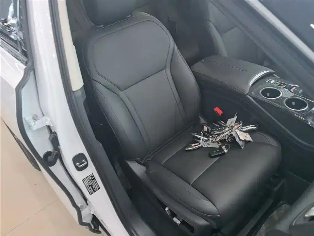 Hongqi HS3 PHEV 2025 model, 117km range, Jinwei PLUS version — миниатюра 25