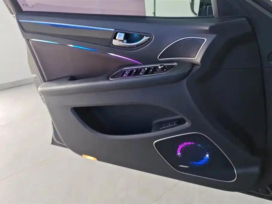 Hongqi H7 2018 2.0T Elite Edition — миниатюра 7