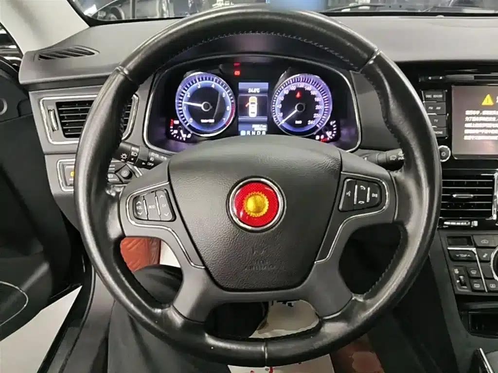Hongqi H7 2015 3.0L Premium Edition — миниатюра 11