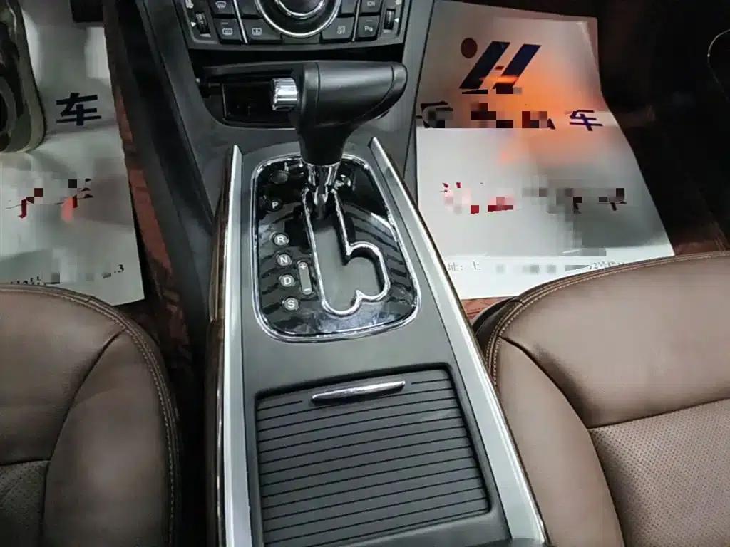 Hongqi H7 2015 3.0L Premium Edition — миниатюра 14