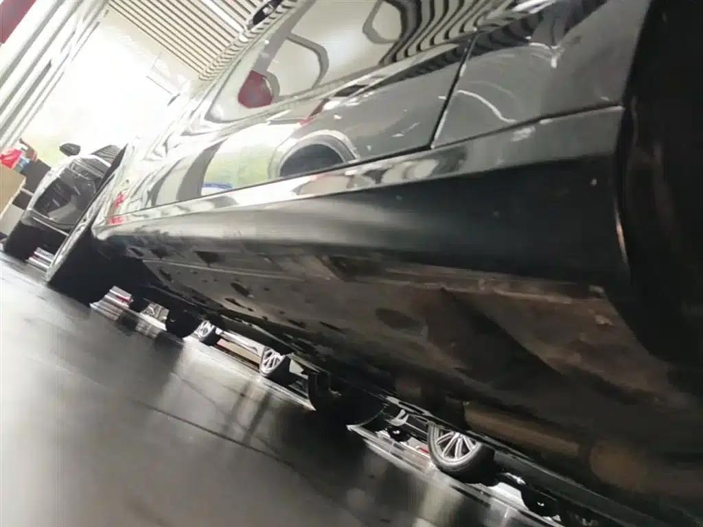 Hongqi H7 2015 3.0L Premium Edition — миниатюра 21