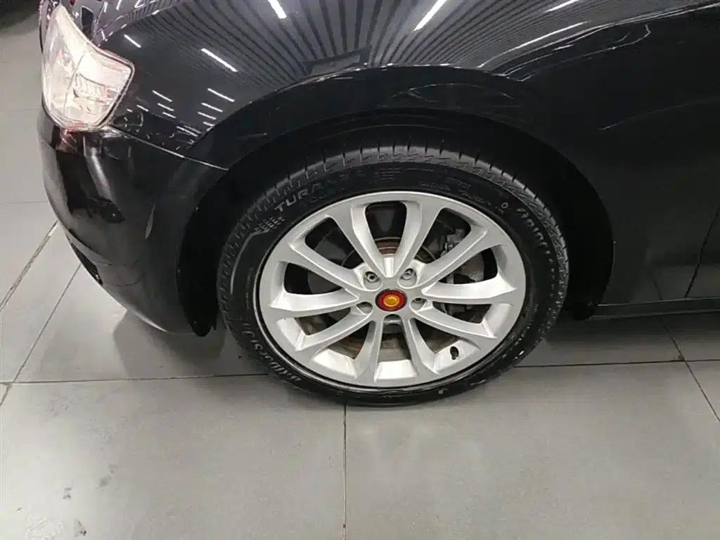 Hongqi H7 2015 3.0L Premium Edition — миниатюра 23