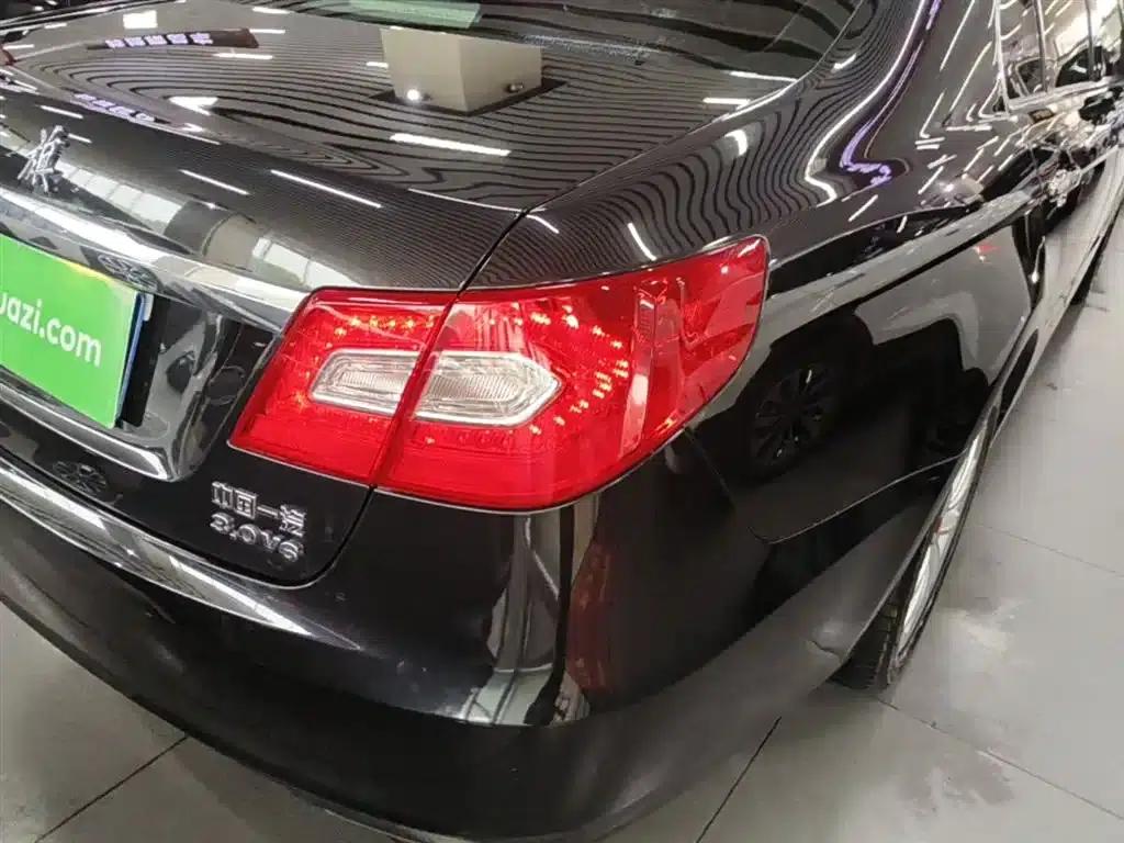 Hongqi H7 2015 3.0L Premium Edition — миниатюра 8