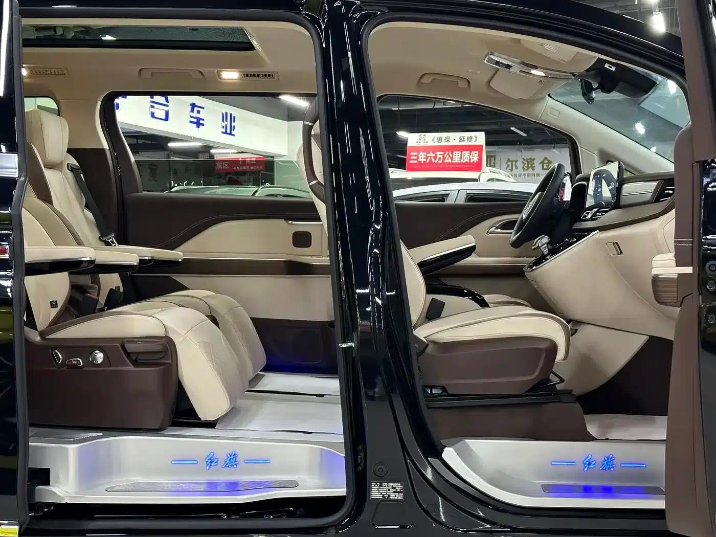 Hongqi HQ9 PHEV 2024 2.0T AWD Business Edition — миниатюра 14