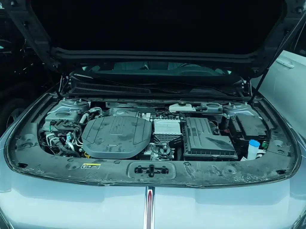 Hongqi H5 PHEV 2025 Model 170 Super Hybrid — миниатюра 20
