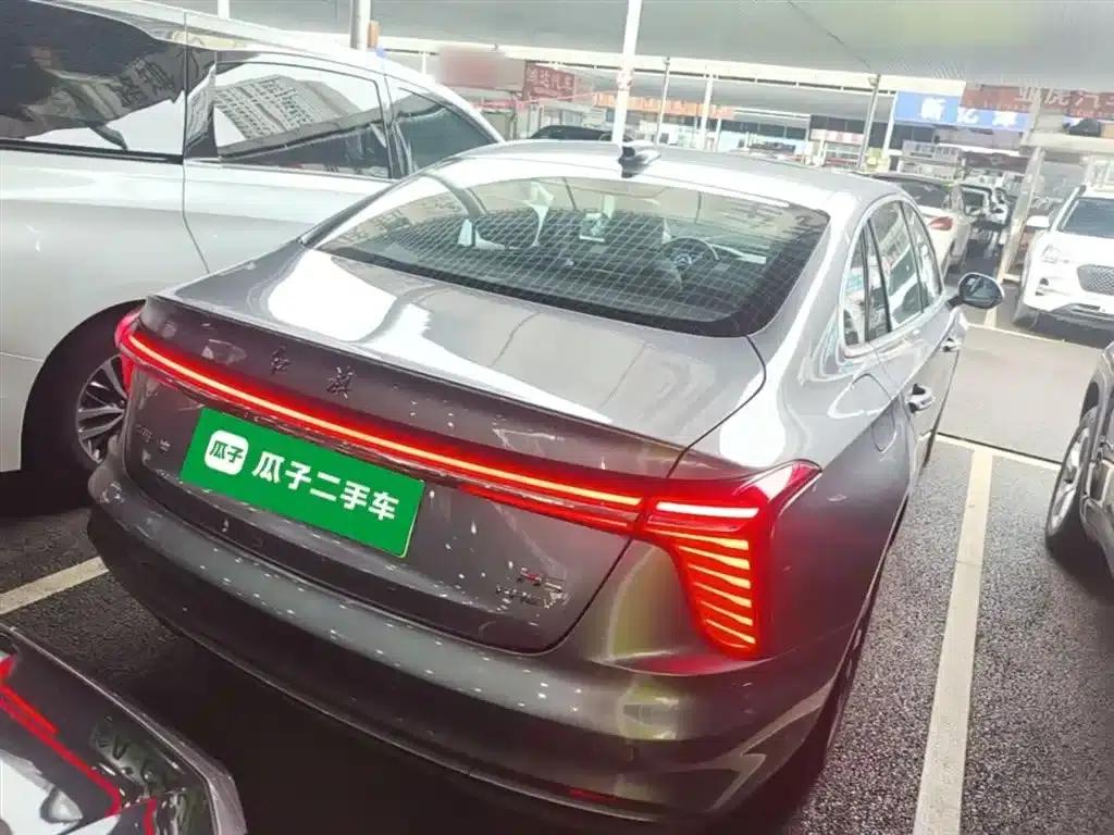Hongqi H5 PHEV 2025 Model 170 Super Hybrid — миниатюра 7