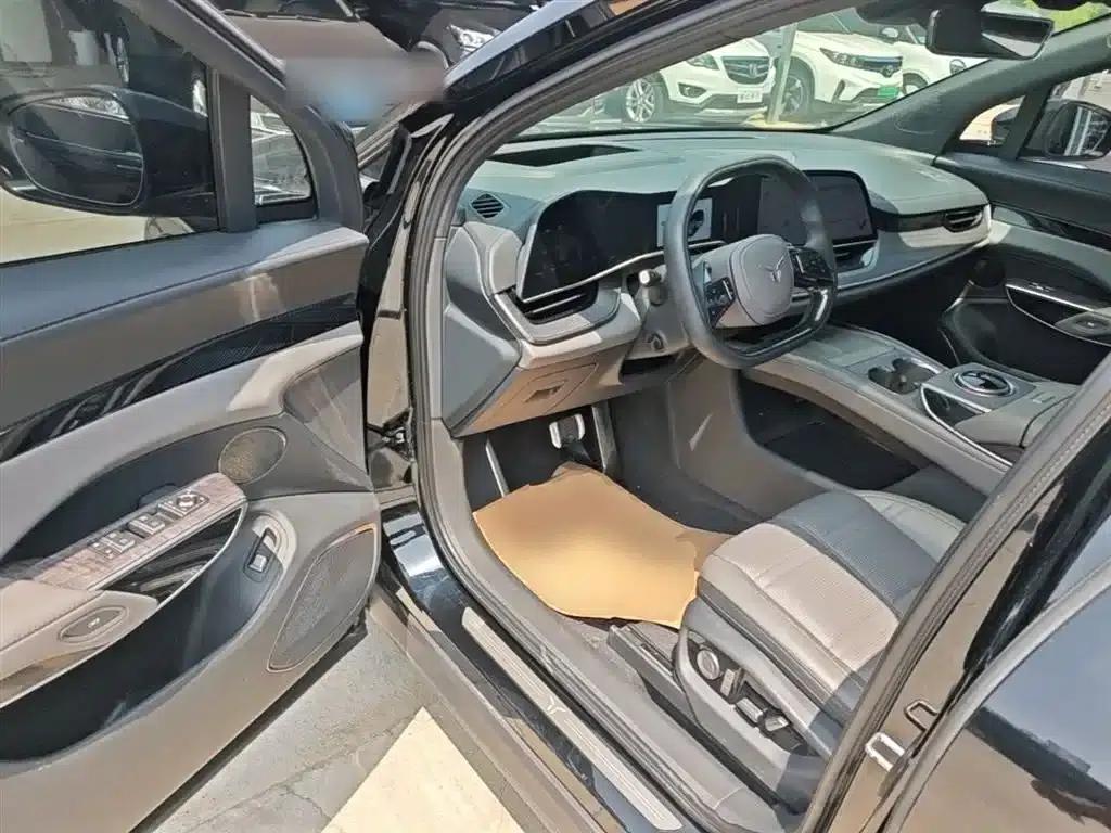 Hongqi Tiangong 08 2025 680 Ultra 4WD Edition — миниатюра 16
