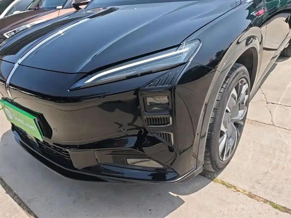 Hongqi Tiangong 08 2025 680 Ultra 4WD Edition — миниатюра 24