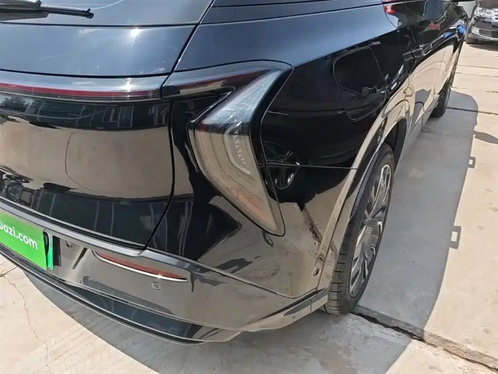 Hongqi Tiangong 08 2025 680 Ultra 4WD Edition — миниатюра 8