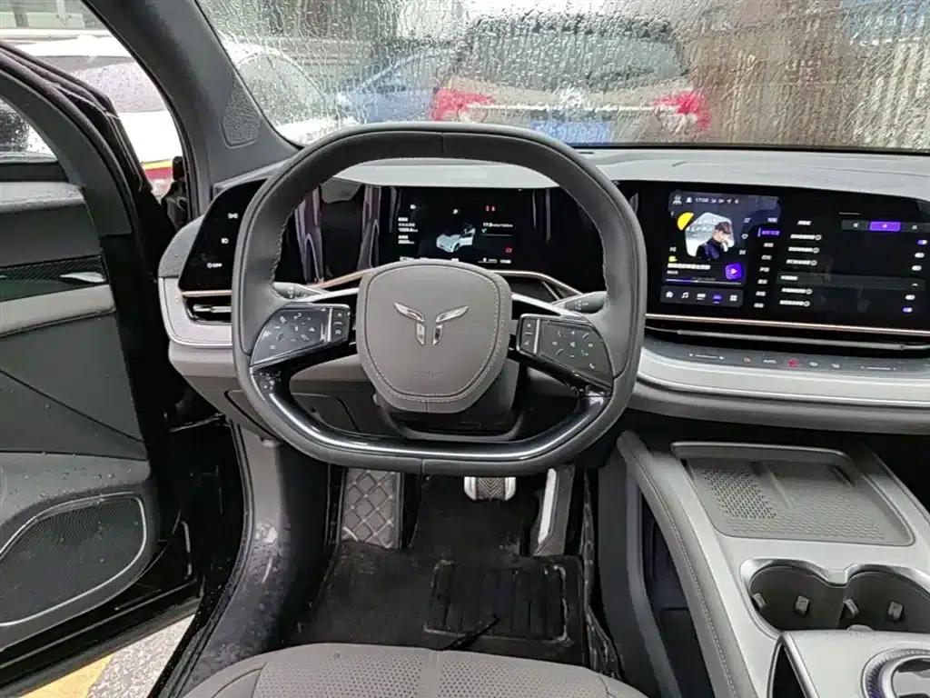 Hongqi Tiangong 08 2025 730 Max Rear-Wheel Drive Edition — миниатюра 7