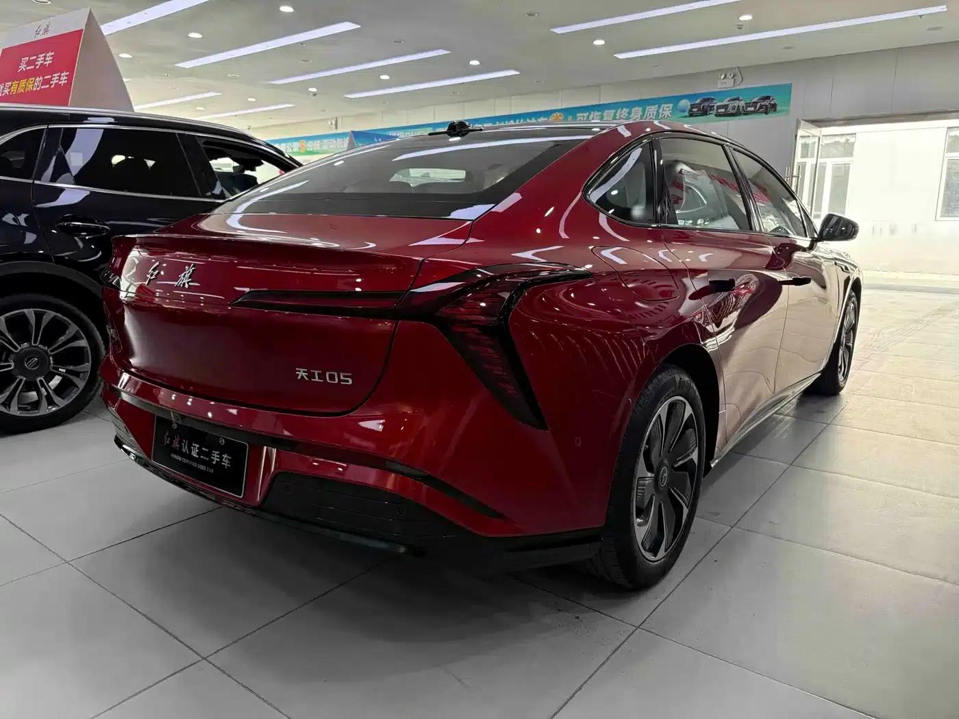 Hongqi Tiangong 05 2025 750 Smart Selection Edition — миниатюра 4