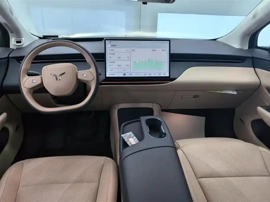Hongqi Tiangong 06 2025 Model 520 Smart Selection Edition — миниатюра 12