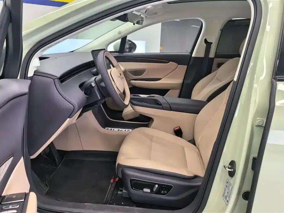Hongqi Tiangong 06 2025 Model 520 Smart Selection Edition — миниатюра 9