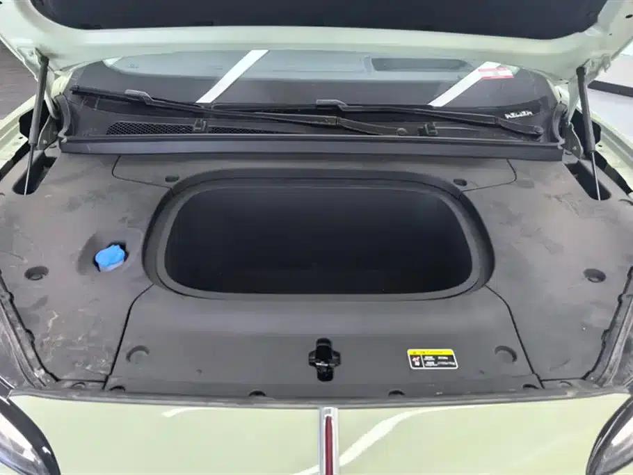Hongqi Tiangong 06 2025 Model 520 Smart Selection Edition — миниатюра 10
