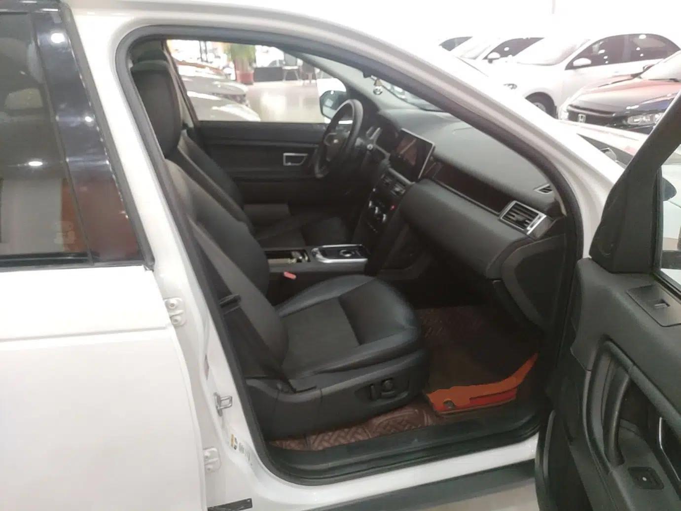 Used Land Rover Discovery Sport 2018 200 PS PURE Edition — миниатюра 19