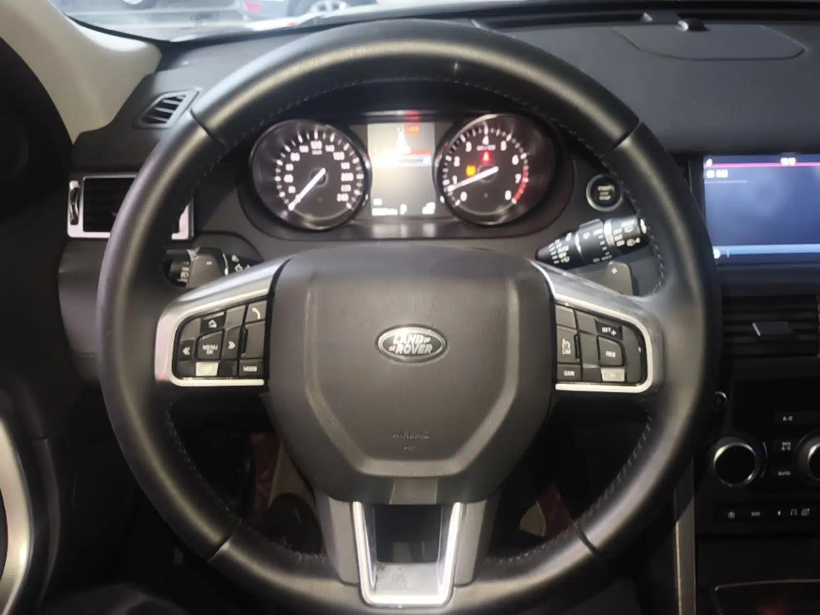 Used Land Rover Discovery Sport 2018 240 PS SE Version — миниатюра 18