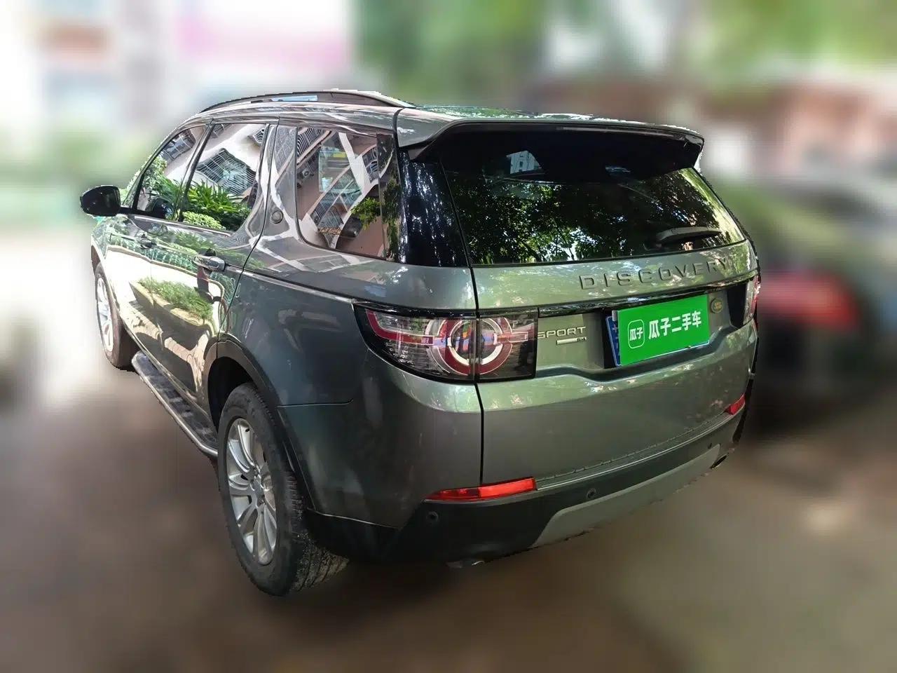 Used Land Rover Discovery Sport 2017 2.0T SE — миниатюра 4