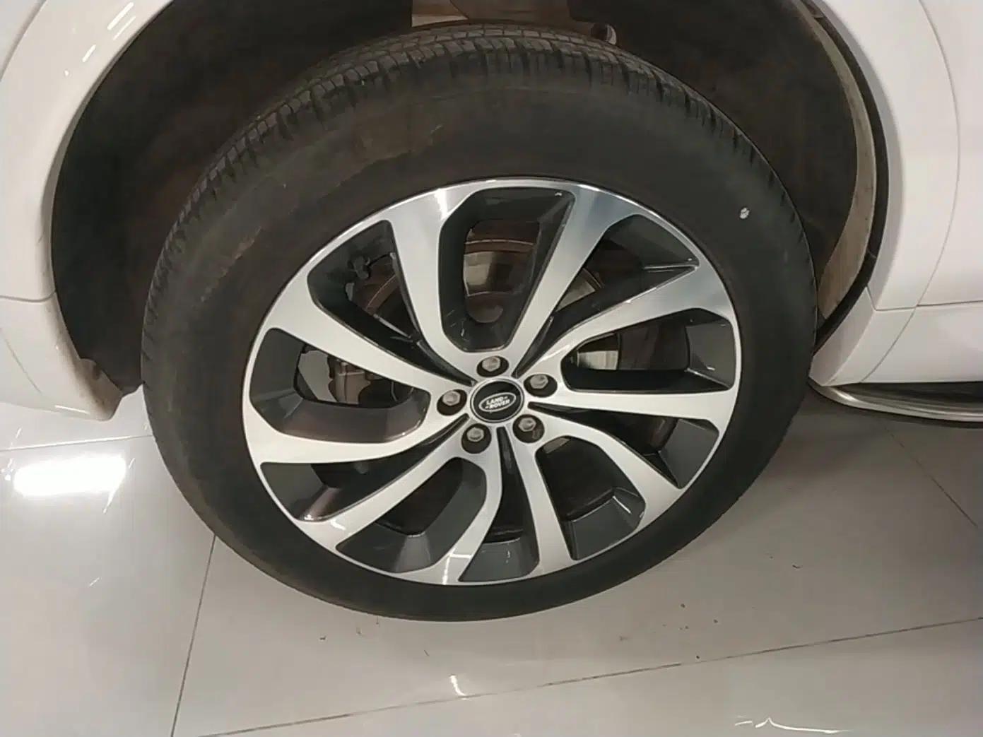 Used Land Rover Discovery Sport 2022 249 PS R-Dynamic SE Performance Tech Edition 5 Seats — миниатюра 11