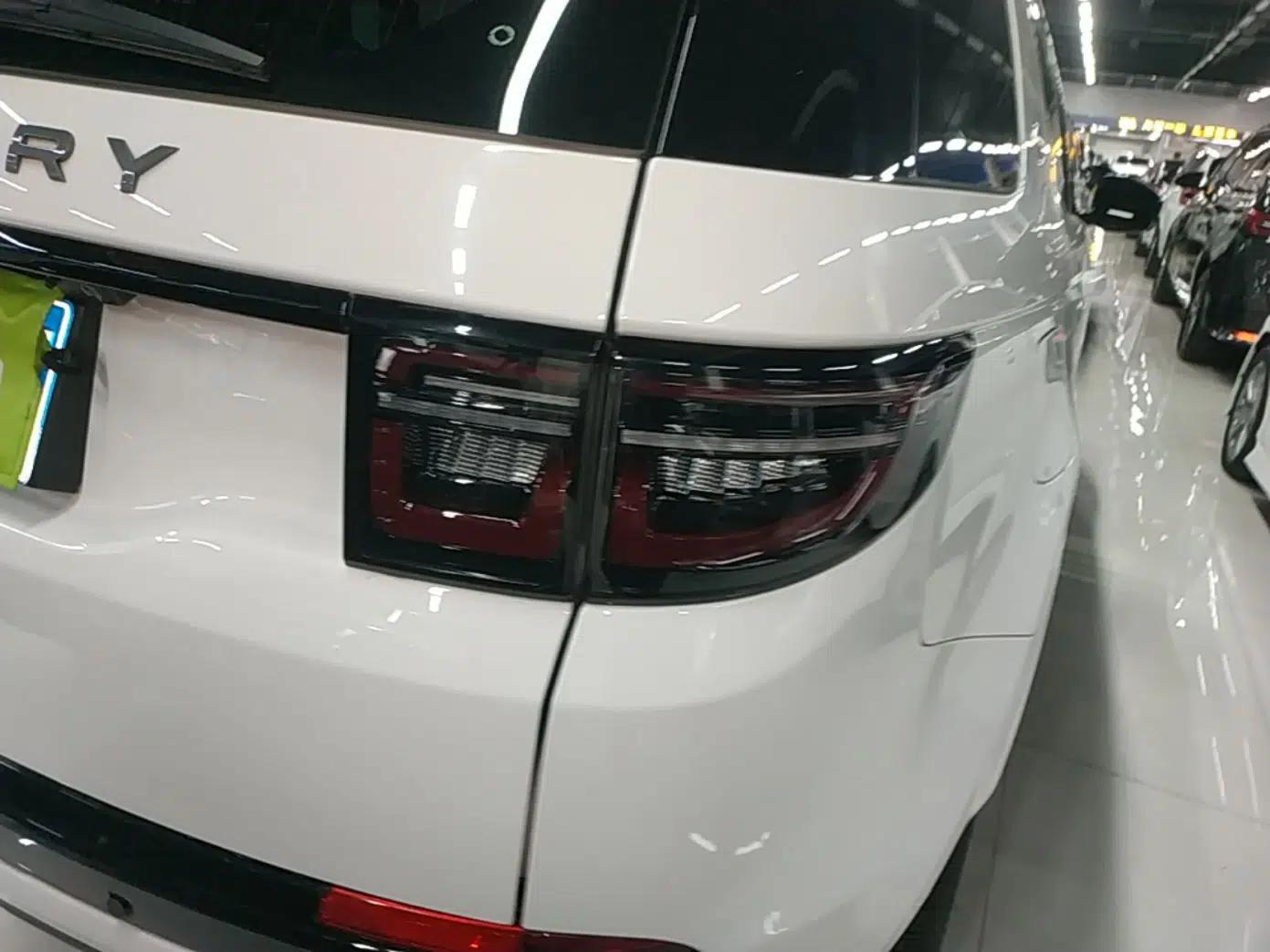 Used Land Rover Discovery Sport 2022 249 PS R-Dynamic SE Performance Tech Edition 5 Seats — миниатюра 9